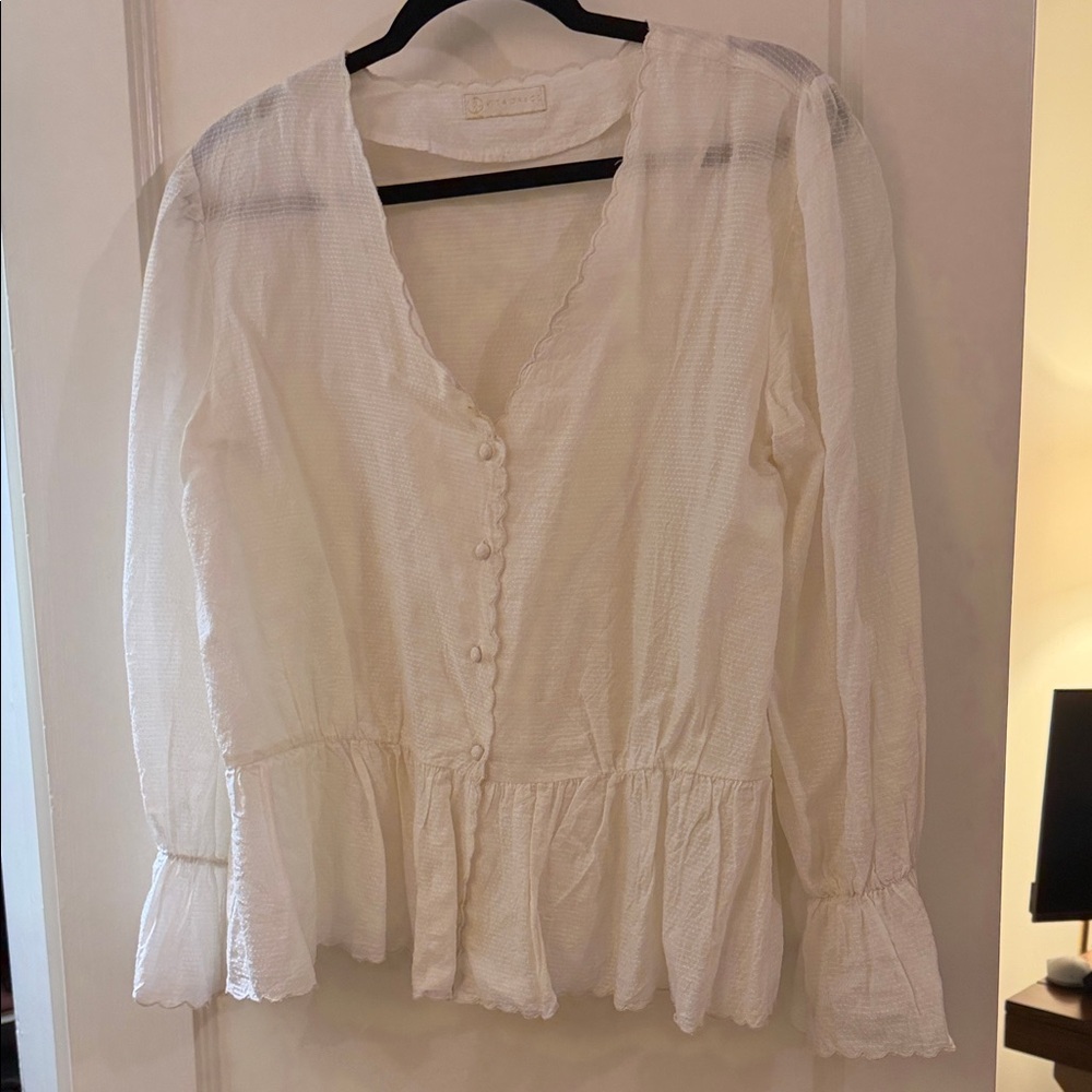 Chic Cream Button-Up Women's Blouse